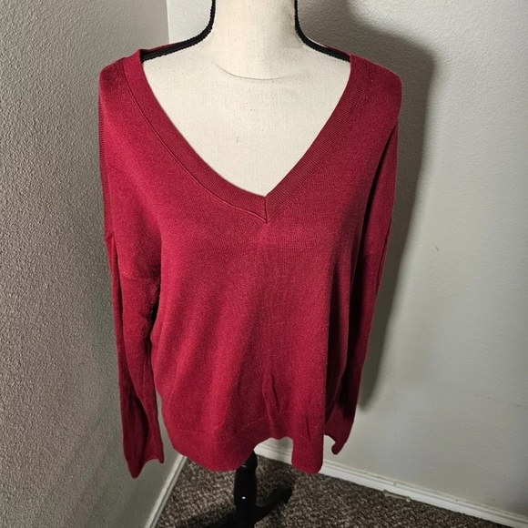 Lucky Brand Women's Cream V-Neck Sweater, XX-Large - Picture 12 of 15